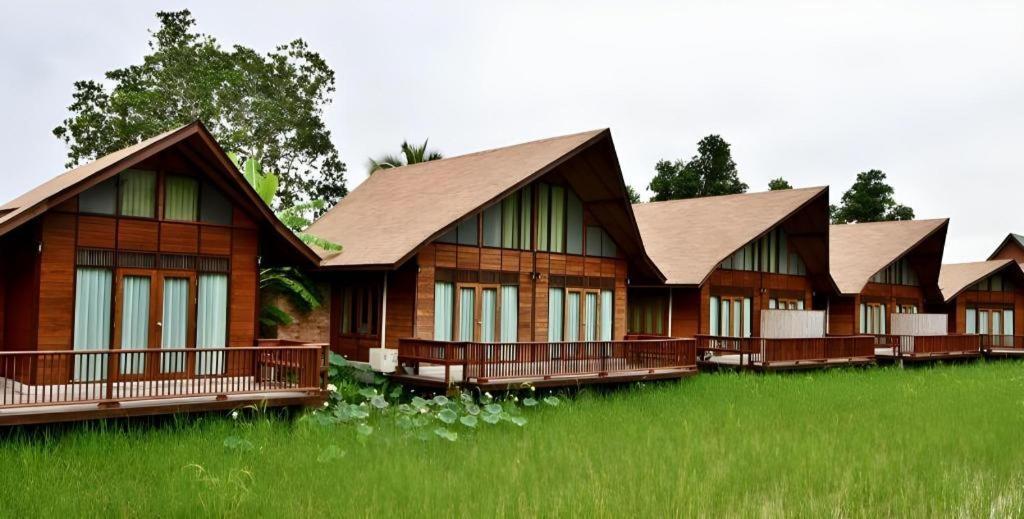 100 Islands Resort & Spa Surat Thani Ngoại thất bức ảnh